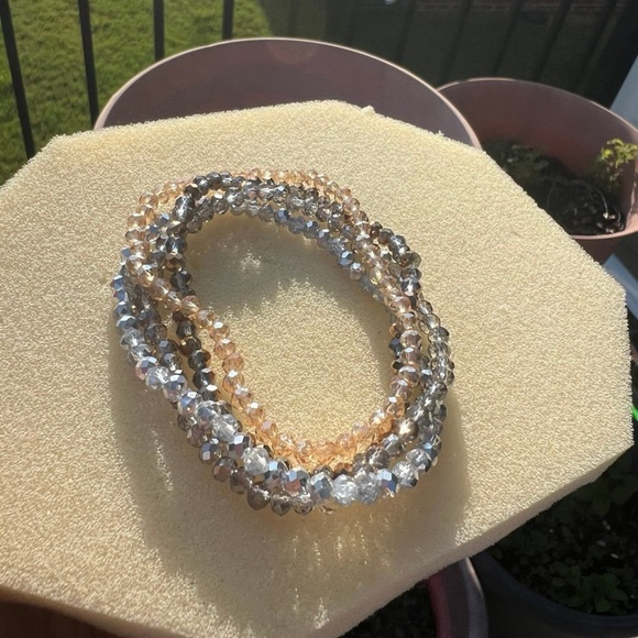 - Swarovski beads elastic lot of 4 bracelets - Picture 3 of 11